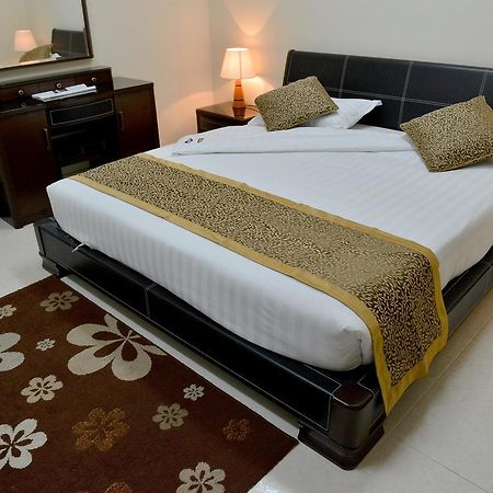 Al Mawasem Al Arbaa Aparthotel Al Al Jubail Kültér fotó